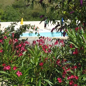 les-bastides-dhelvie.hotels-rhonealpes.com/